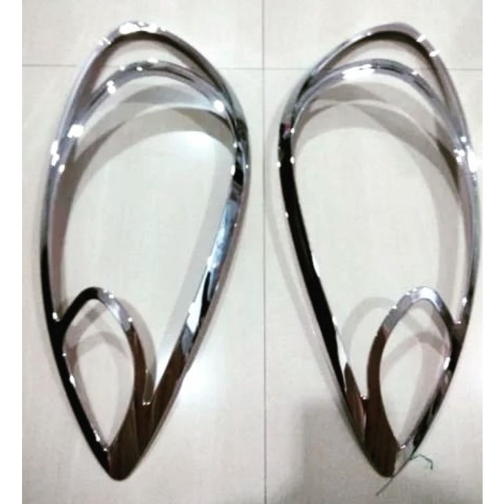 garnis garnish depan headlamp mobil honda mobilio chrome crome tempel plastik