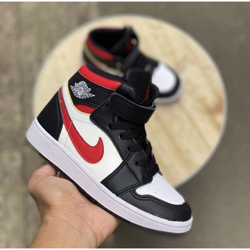 Sepatu nike air jordan 1 kids / sepatu anak anak sepatu baby sepatu gaya