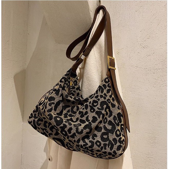TAS SELEMPANG WANITA TERMURAH 5543 JAKARTA IMPORT