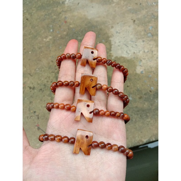 gelang inisial kokka kaukah Gelang inisial huruf besar kokka kaukah Gelang inisial huruf kokka kauka