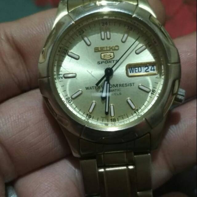 Seiko 5 sport automatic