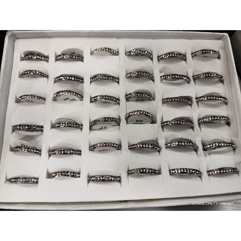 Grosir Cincin Stainless mata full silver isi 36 pcs tidak karat