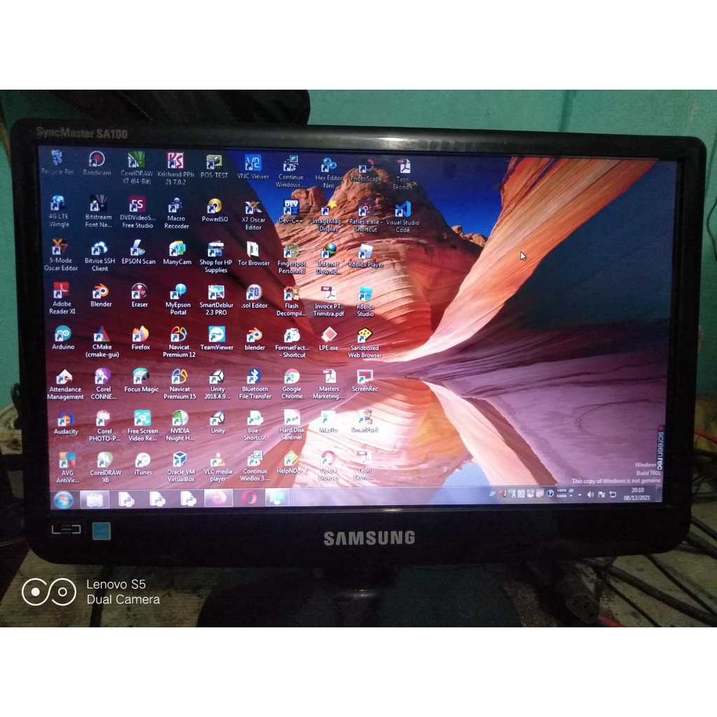 LED MONITOR SAMSUNG SYNCMASTER SA100 16 INCHI WIDE