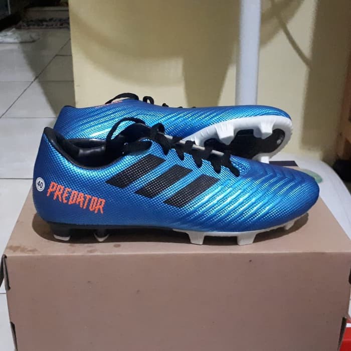 DISKON.. SEPATU BOLA ADIDAS PREDATOR IMPORT