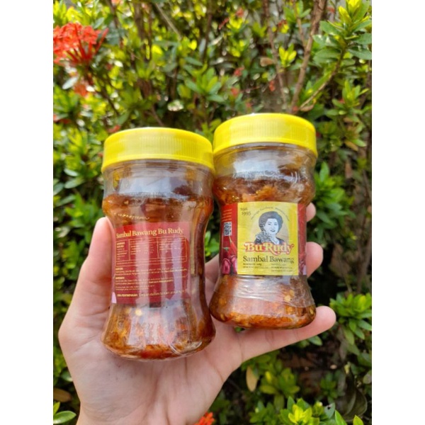 

Sambal Bawang Bu Rudy Surabaya