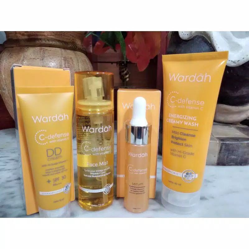 Satu 1 Paket Wardah C-defense (4 pcs)