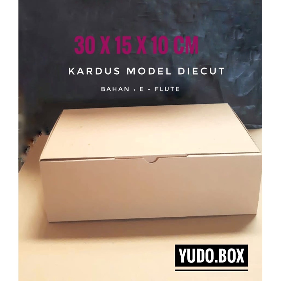 

Kardus karton uk. 30 x 15 x 10 cm...die cut box kotak Souvenir -dll