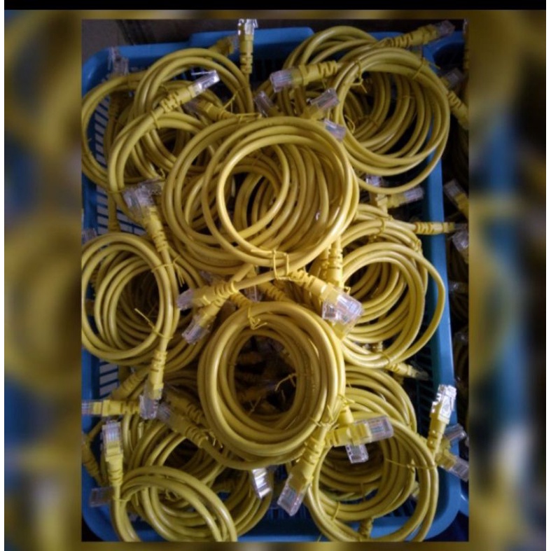 kabel LAN kuning