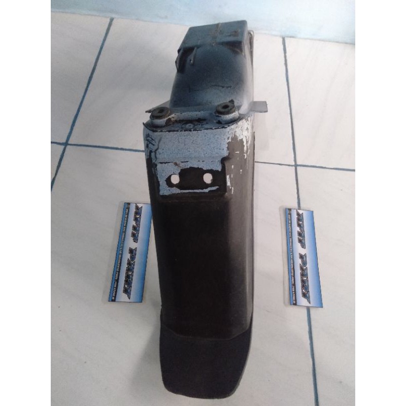 spakbor belakang yamaha f1zr force one original