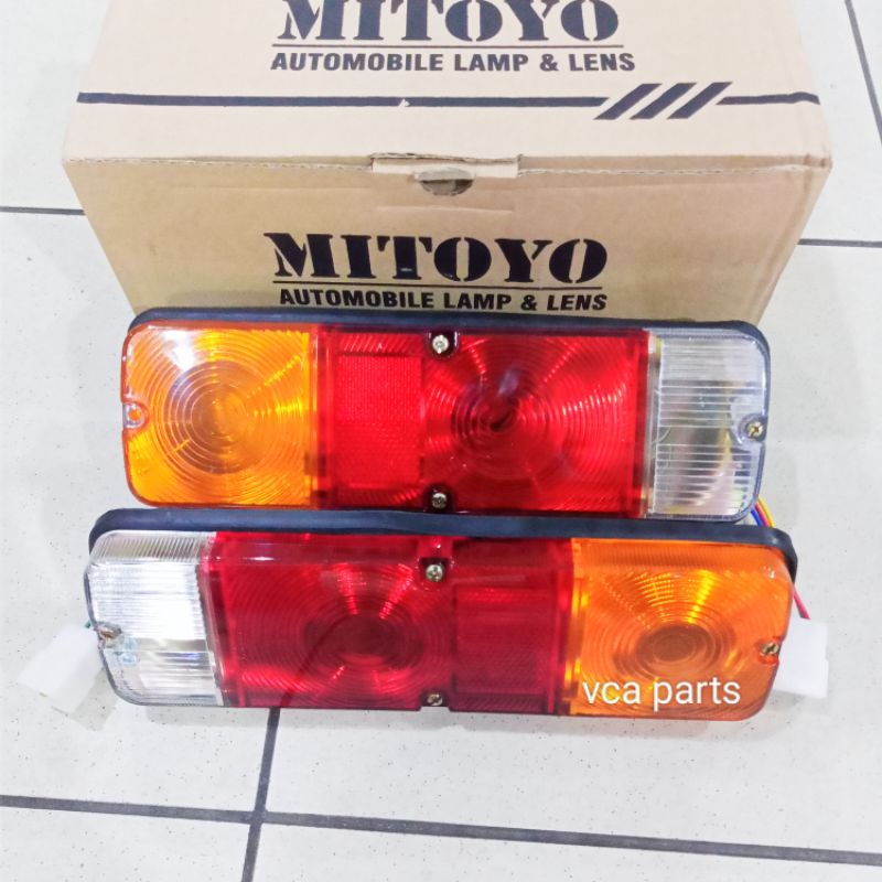 LAMPU STOP/LAMPU REM KIJANG PICK UP BAHAN BESI PER 1SET (2PCS) RH - LH.