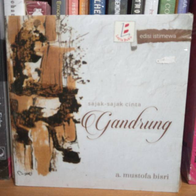 BUKU SAJAK SAJAK CINTA GANDRUNG