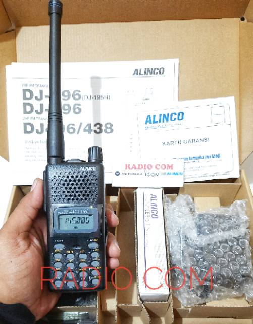 HT ALINCO DJ196 VHF ORI MURAH / HT ALINCO DJ 196 VHF ORIGINAL GARANSI RESMI FREQUENCY 136 -174MHz