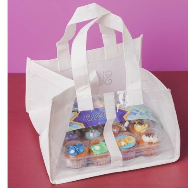 

Tas spunbound untuk pembelian produk gula gula bakery warna random tdk bisa request