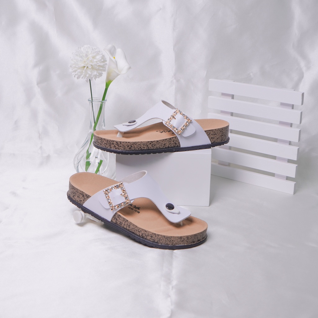 Sara Sara AUDY Sandal Jepit Wanita sandal selop cewek sandal gesper terbaru