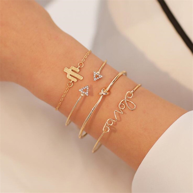 4pcs / Set Gelang Bangle Terbuka Adjustable Desain Daun Emas Bahan Stainless Steel Gaya Bohemia Untuk Wanita