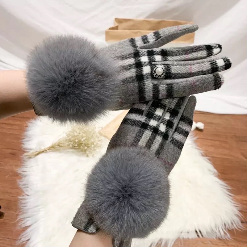 Sarung tangan winter wanita import fashion gloves hangat pompom berry houndstooth