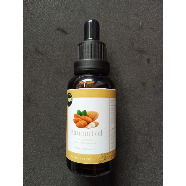 SWEET ALMOND OIL (minyak almond) face oil /serum glowing/merevitalisasi dan meremajakan kulit/kulit terasa elastis dan halus/memperbaiki dan meratakan warna kulit/ 100% organic sea nature