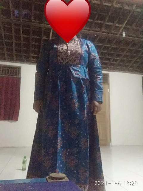 Maura Couple - Sania Ruffle Batik Couple Ori Ndoro Jowi Dnt Garansi Termurah Shopee - Sarwendah