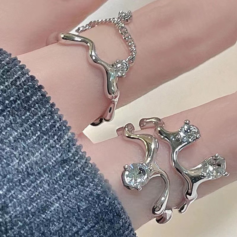 Cincin Model Terbuka Desain Ombak Gaya Koreaunikmewah Adjustable Untuk Wanita