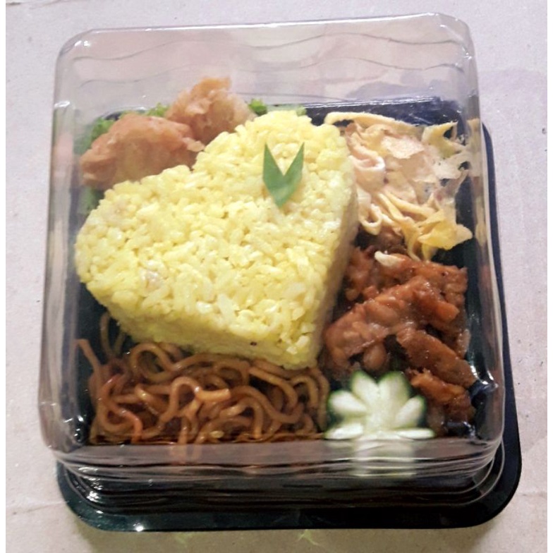 

Tumini nasi kuning