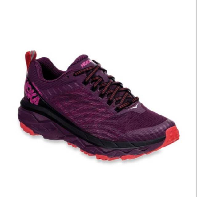 hoka one challenger