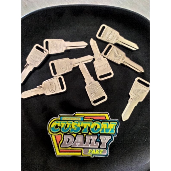 Mata anak kunci detail original honda c50 c70 cb100 cb125 s90 s90z
