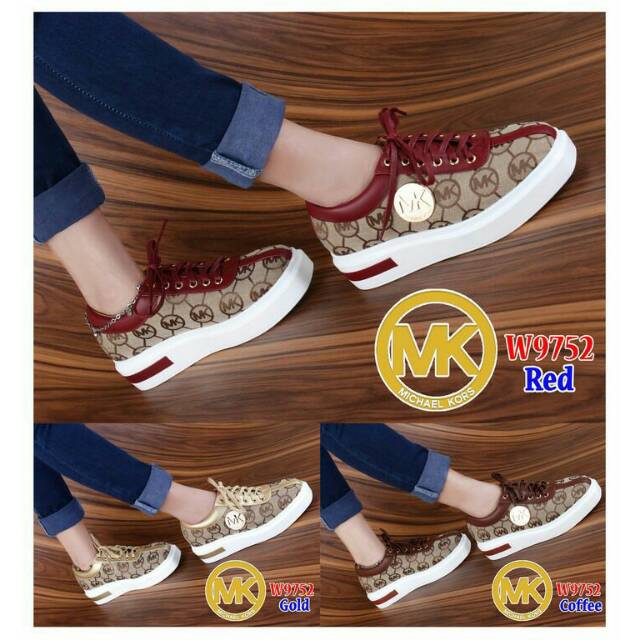 *Sneaker Shoes MK W9752*