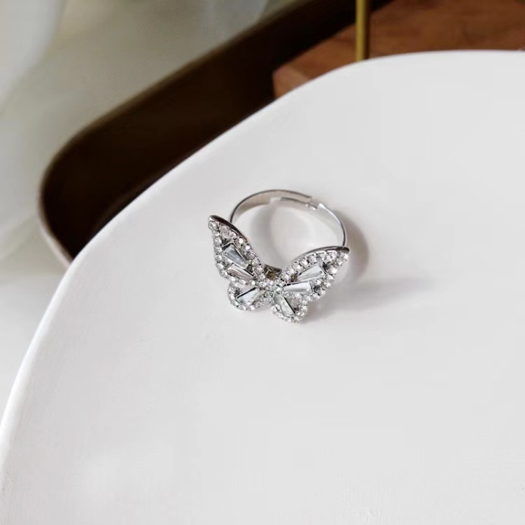 Butterfly Cincin Model Terbuka Bentuk Kupu-Kupu Aksen Zircon