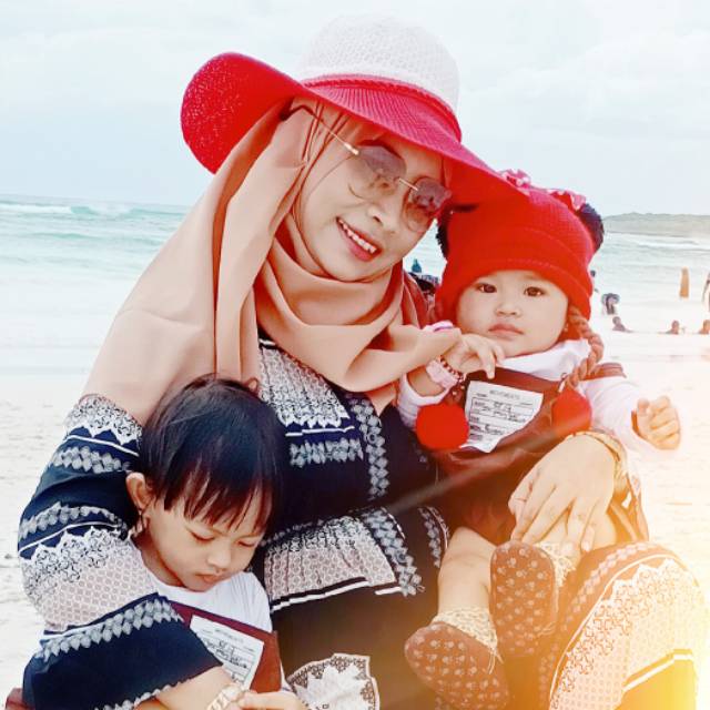 emhalynabnjhaersheila