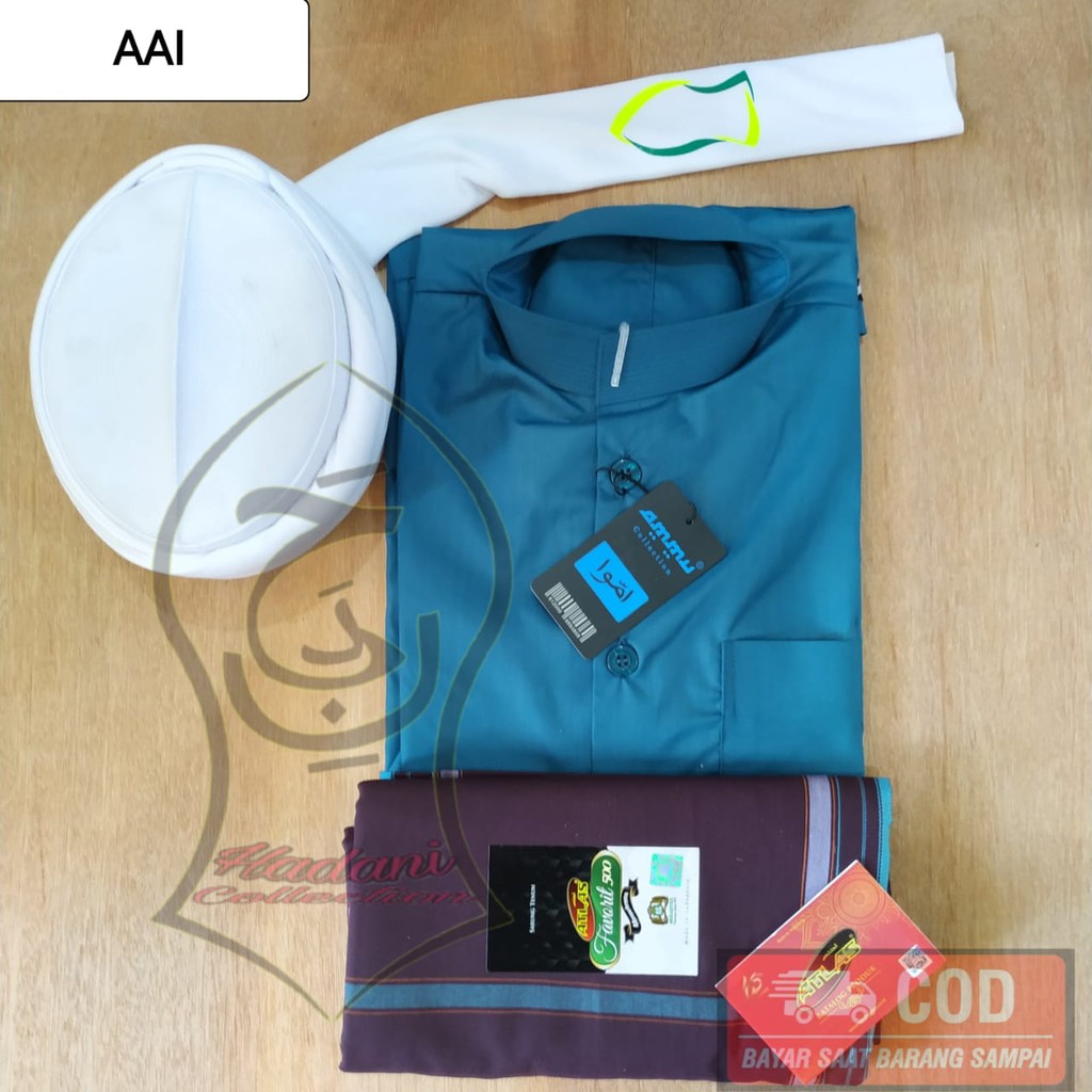 Paket murah Lebaran Baju koko+sarung+peci