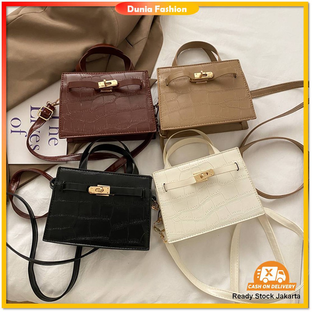 {COD/BAYAR DITEMPAT} Tas Selempang Wanita Fashion 204