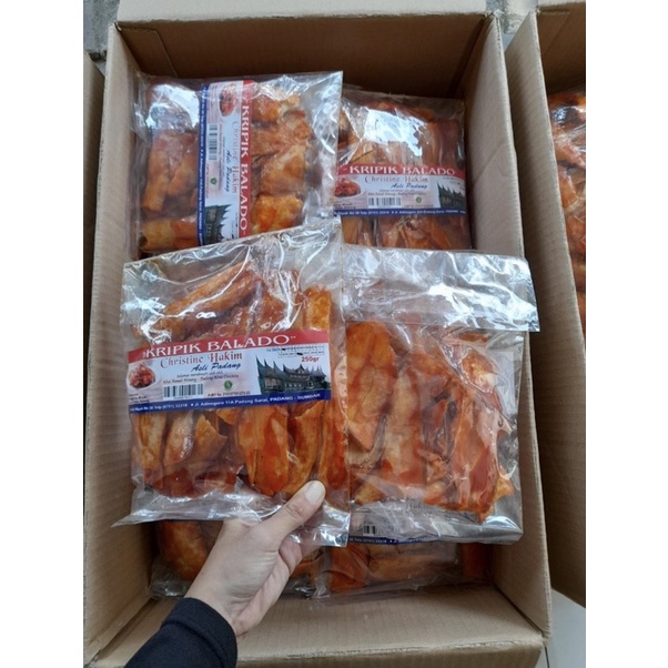 

Keripik Singkong Balado Christine Hakim Eunakk Pisan