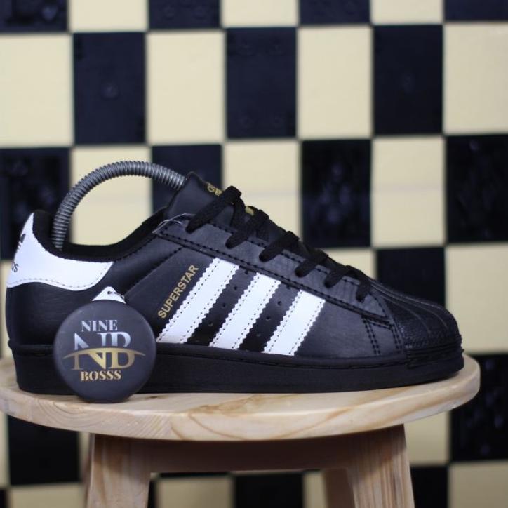 BIG SALE Adidas Superstar Black White Pria Wanita Import Quality Vietnam BNIB