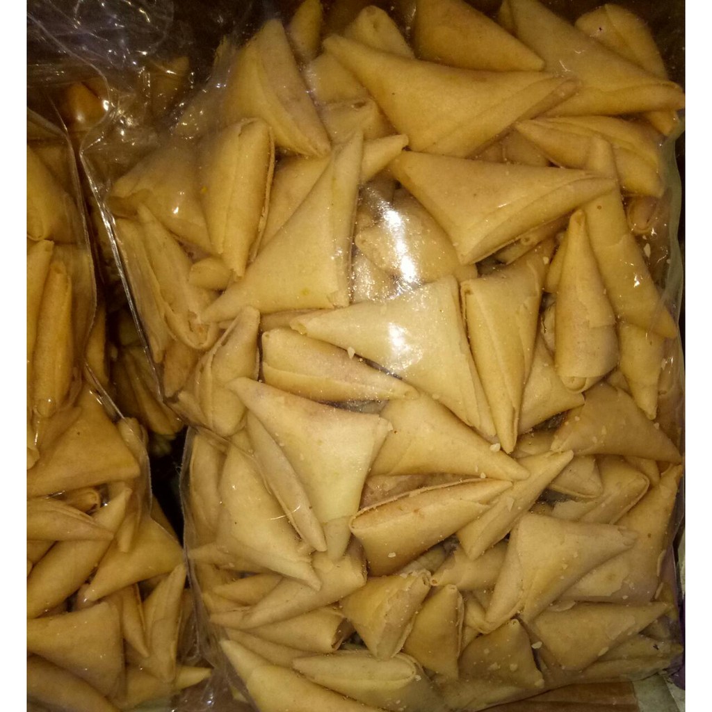 SAMOSA SPECIAL ENAK MURAH / CEMILAN LEBARAN ABON AYAM