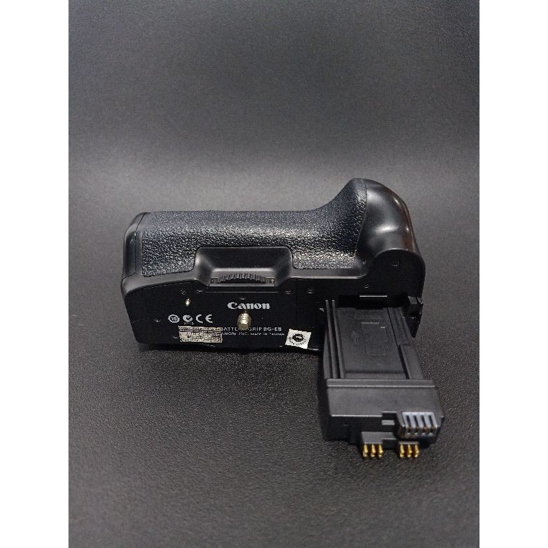 BATERAI GRIP (BG) FOR CANON EOS 550D,600D,650,700D