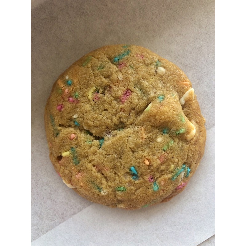 

FUNFETTI COOKIE @thecookieclub.id