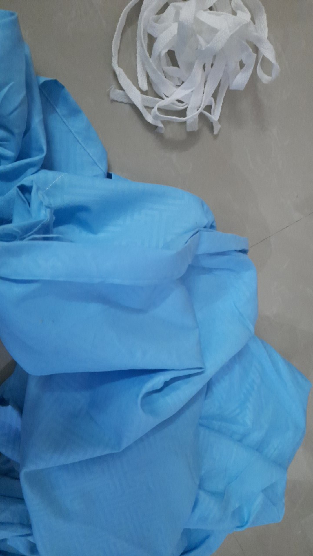 Ww Paket Sarung Bantal & Guling - Polos Emboss - Pilihan Warna Part 2 - California