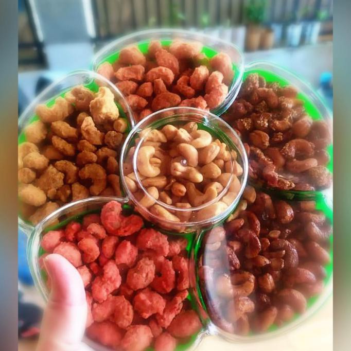 

TERLARIS KACANG MEDE / METE MIX SKAT 6 RASA + TOPLES 1KG