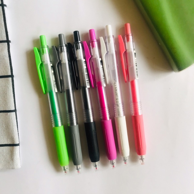 

READY STOCK ZEBRA SARASA 0.5