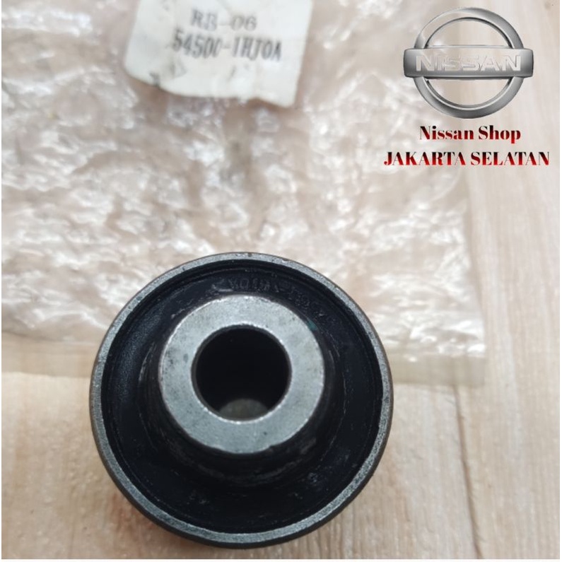 Bushing Arm Besar Nissan March