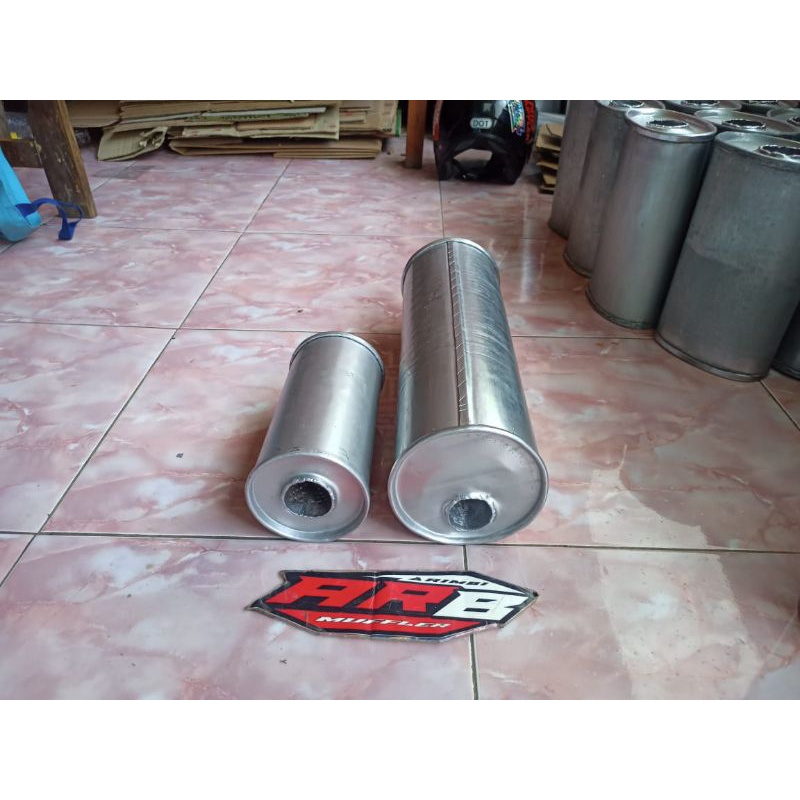 satu paket tabung standar knalpot mobil kijang super dan resonator standar