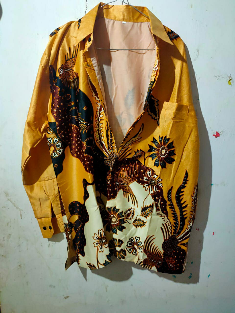 Kemeja Batik Semi Sutra Silky Premium Puring Istimewa