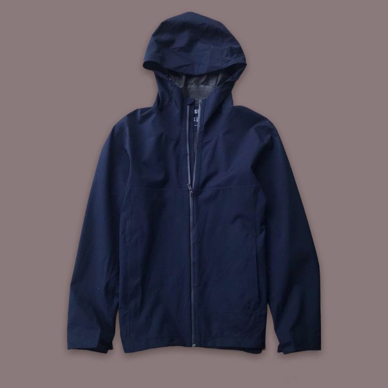 Jual UNIQLO BLOCK TECH JACKET (NAVY) Shopee Indonesia