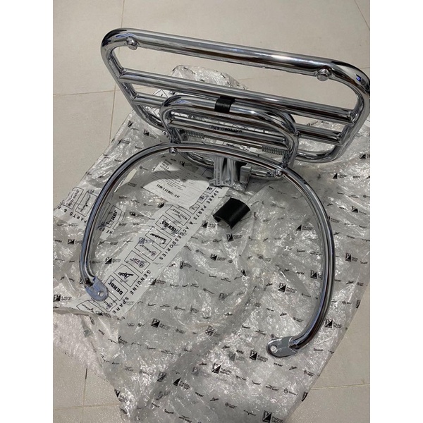 sparepart vespa Rak belakang GTS original
