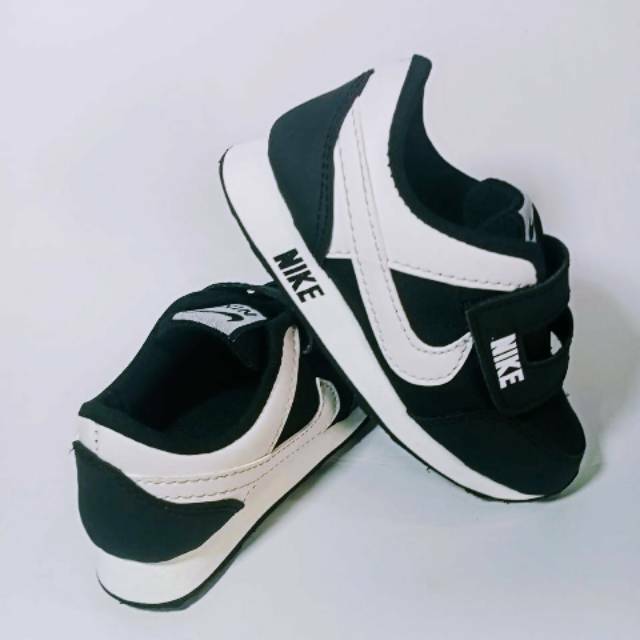 sepatu nike anak sneakers sekolah tk sd smp laki perempuan.cod hitam putih biru merah junior 24 30