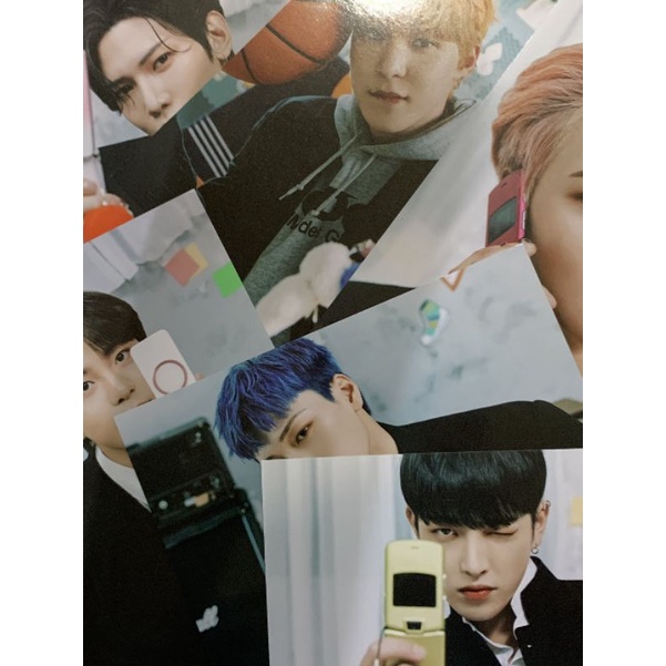 Postcard Ateez season greetings 2022