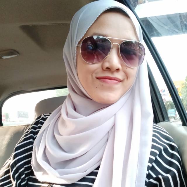 nima_luthfiana