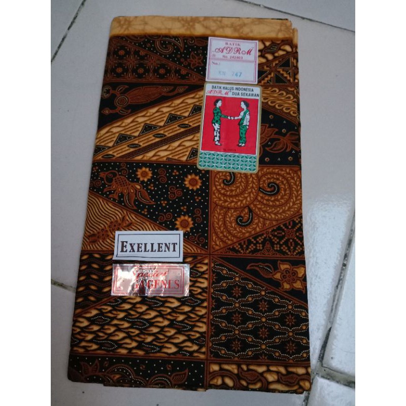 Kain Panjang Batik Solo Soga Genes Exellent Cap Salaman Adrm