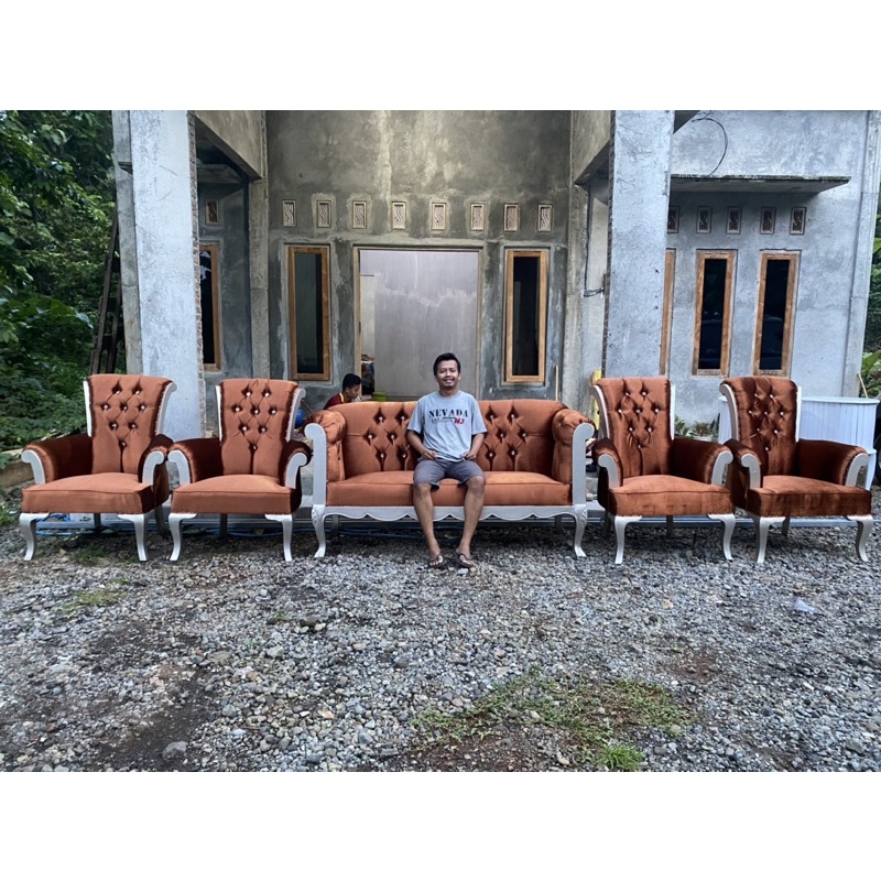 kurai pelaminan modern / sofa pelaminan terbaru