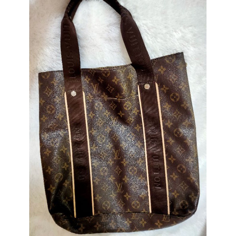 Tote Ala LV Preloved